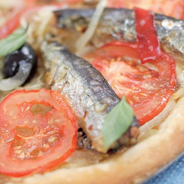 Tarte aux oignons et sardines aux 2 piments
