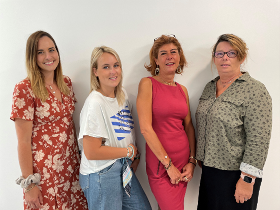 [center]Our Customer service[/center]
