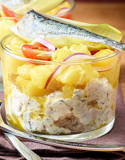 recette verrines à la sardine et pommes de terre sauce piccalilli