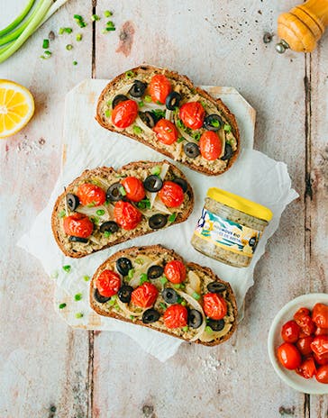 Tartines de tomates rôties et Houmous bio aux algues de Bretagne
