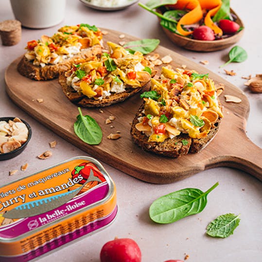 recette de toast maquereaux curry amandes