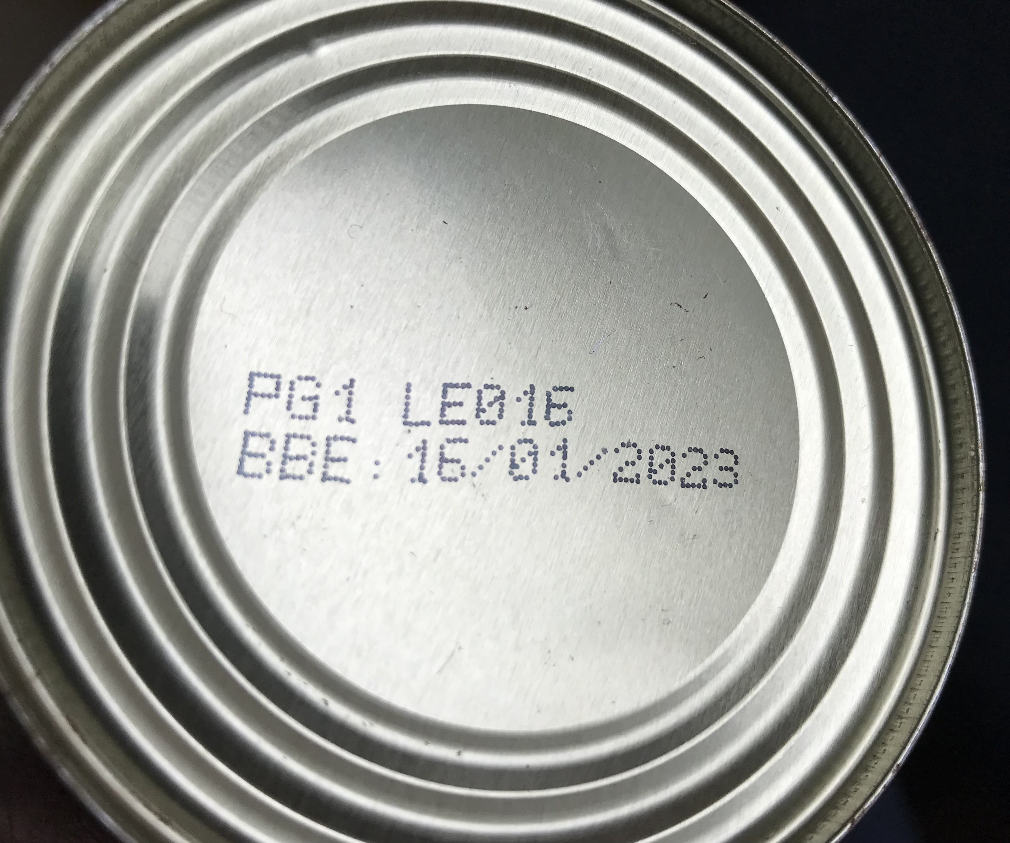 bottom of a food tin showing by-date