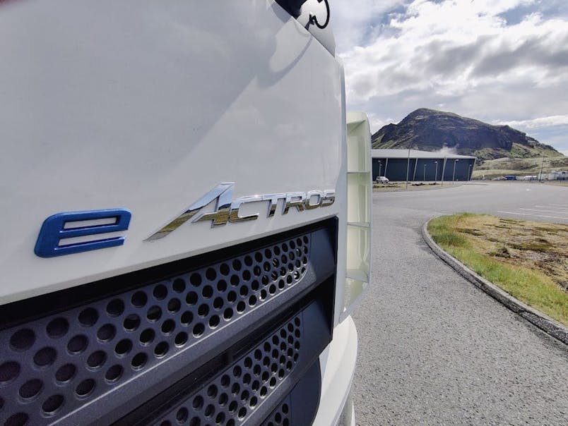 eActros kominn til landsins