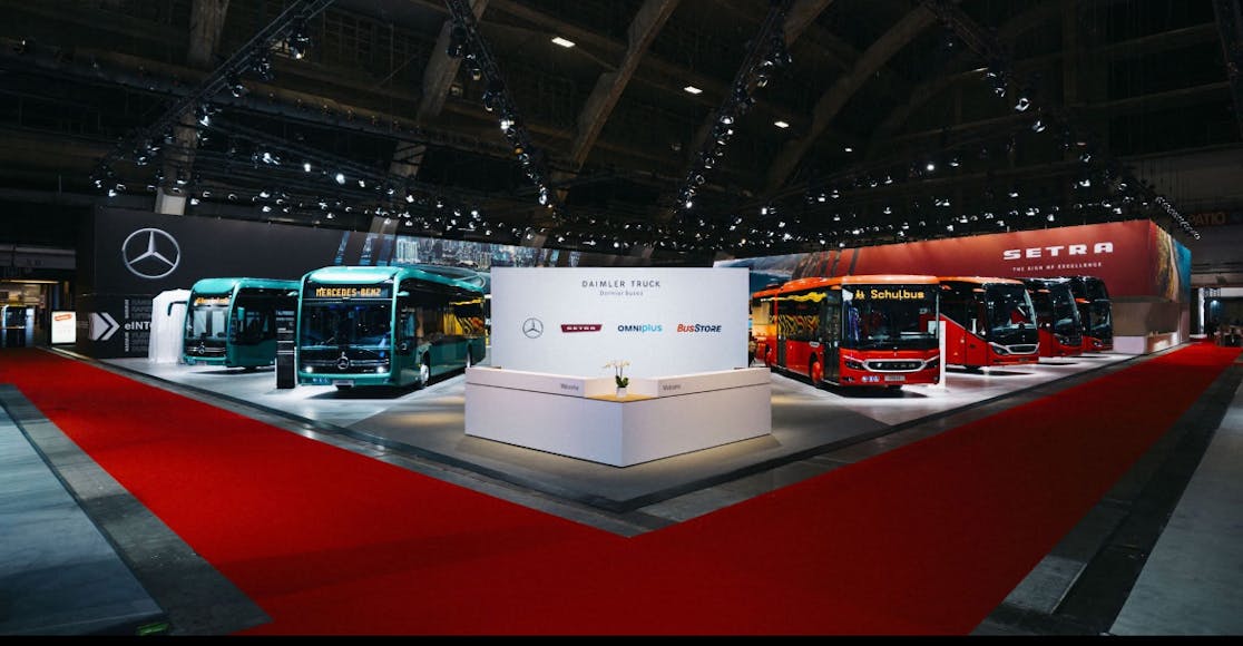 Daimler Benz sýningarbásinn á Busworld 2025