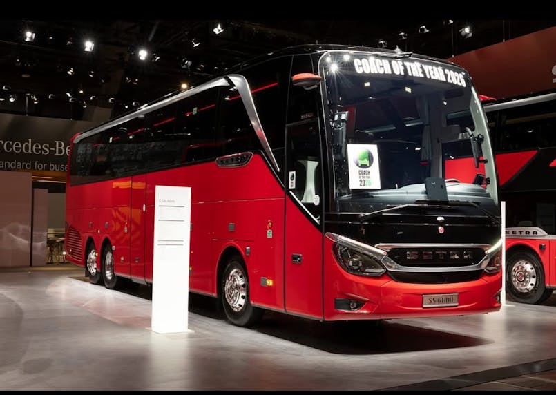 Nýjungar frá Daimler Benz á Busworld 2025
