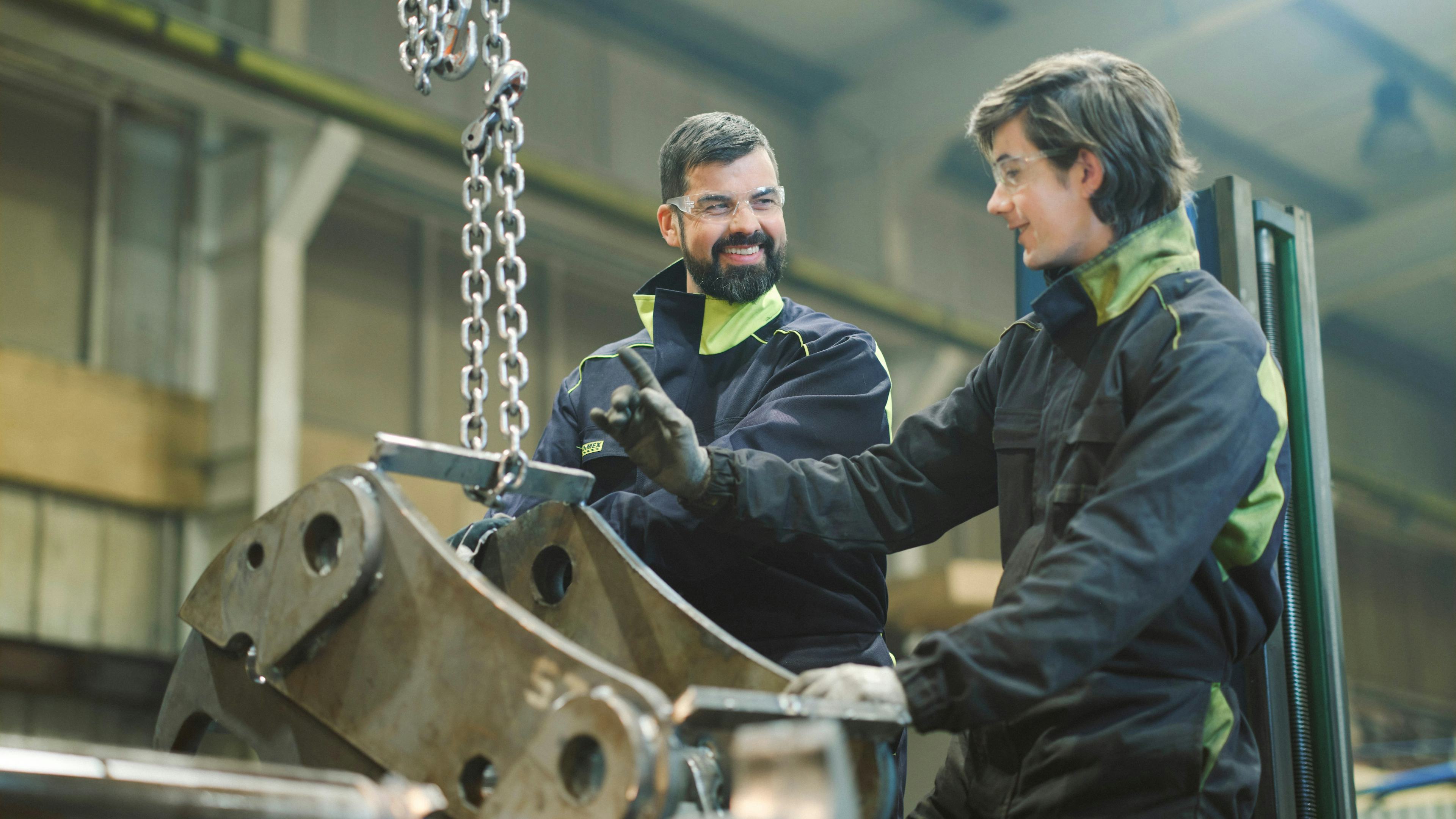 Iðnaðarmenn að störfum