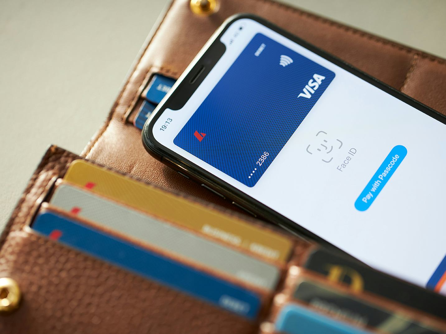 Debetkort í farsíma