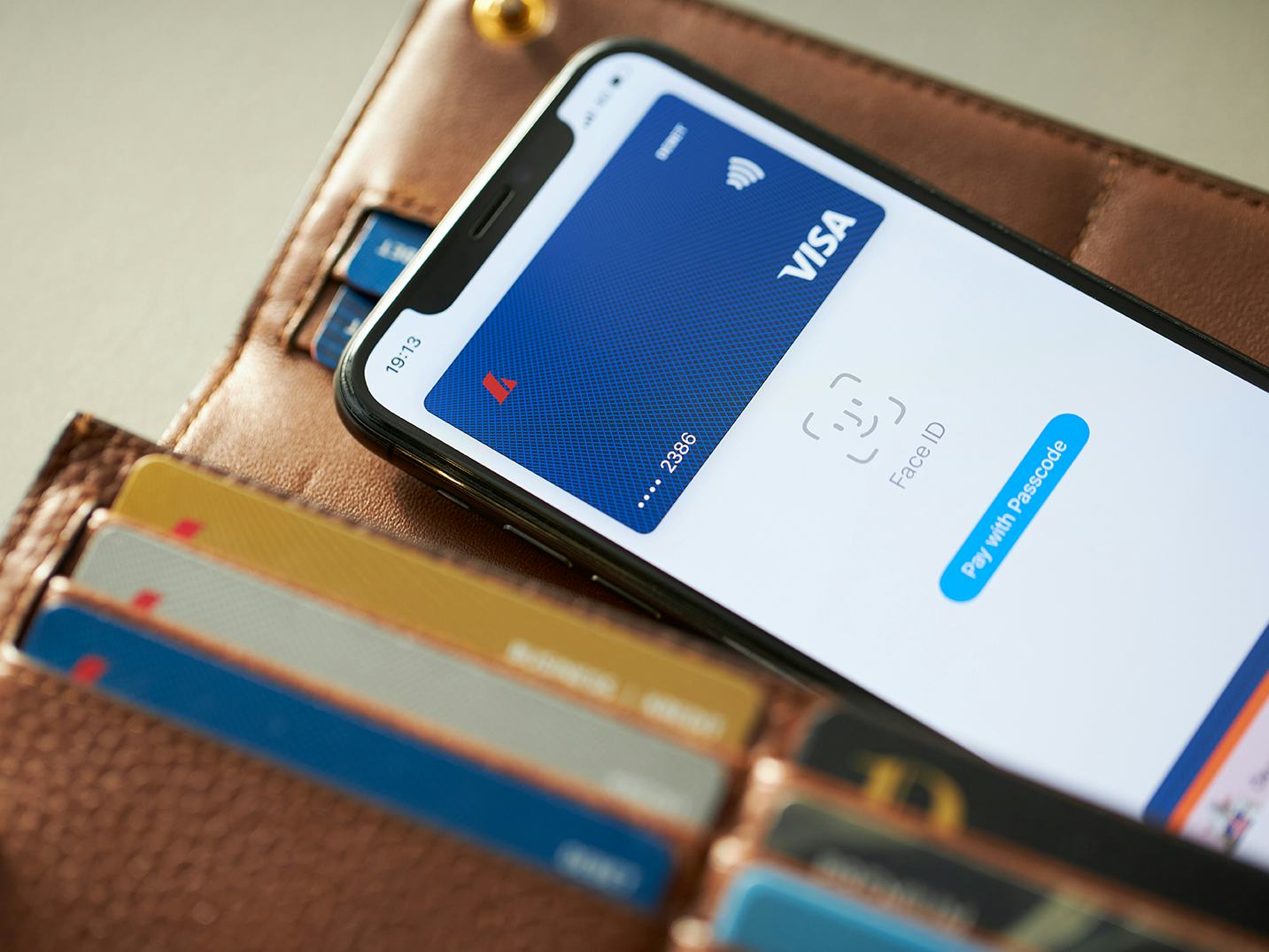 Debetkort í farsíma