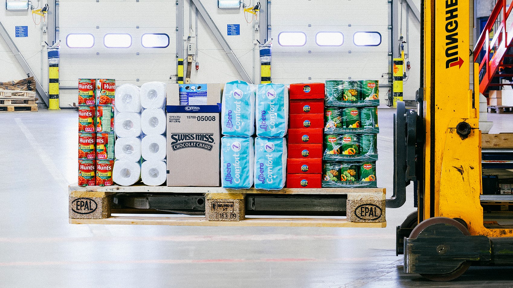 Lyftari í vöruhúsi