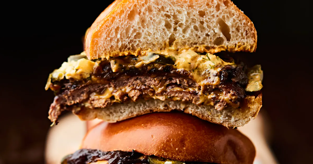 Smash Melt Burger at Lantana