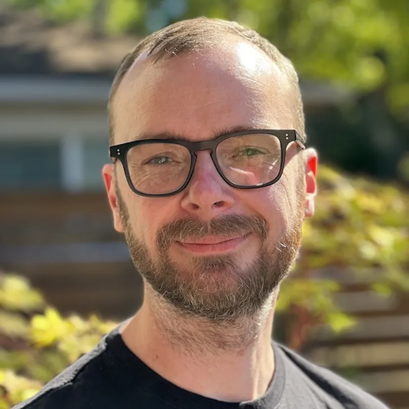 Paul Wright headshot