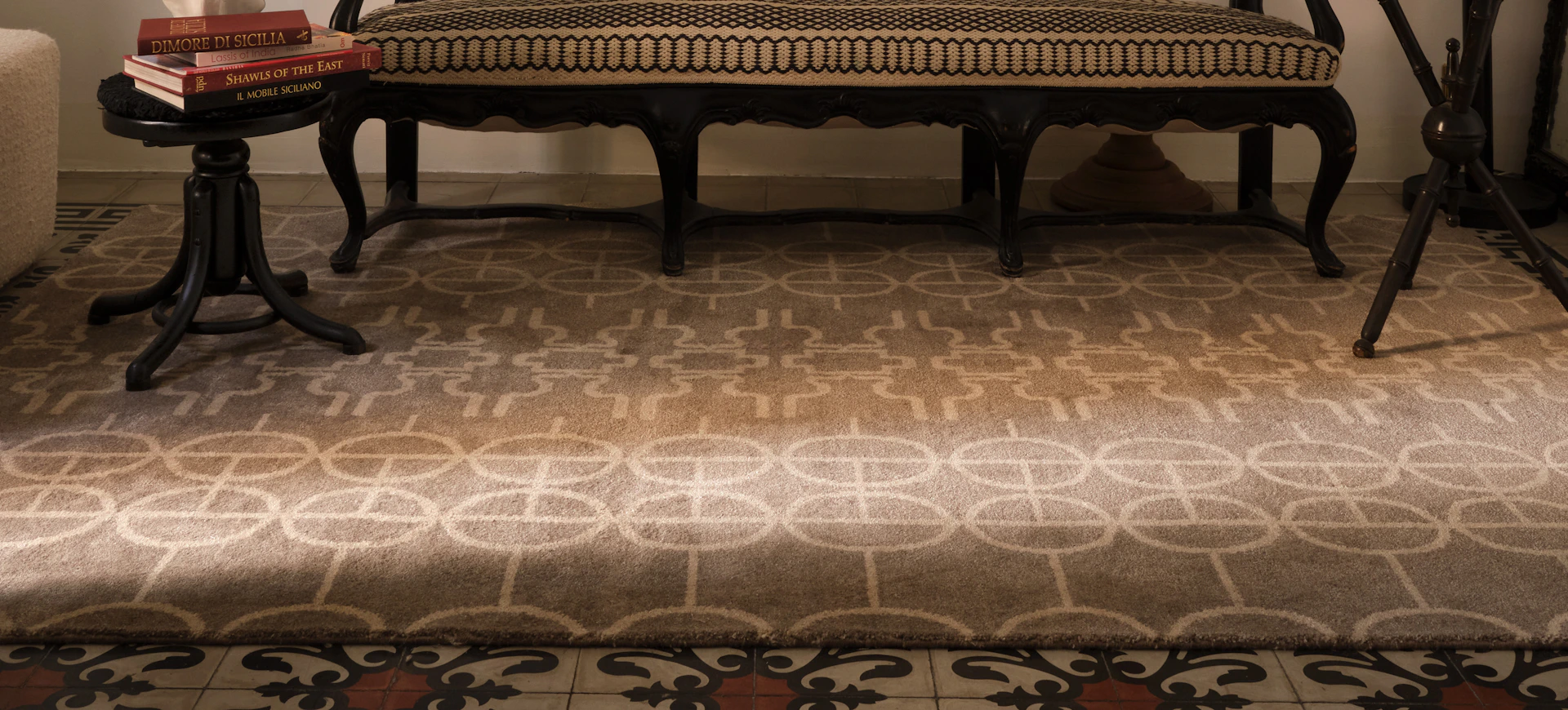 Lavor Ombra under dark wooden furniture