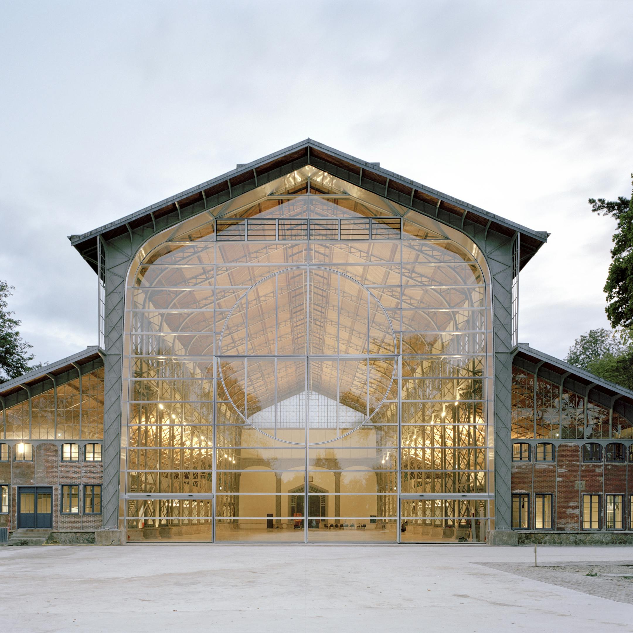 Le Hangar Y à Meudon