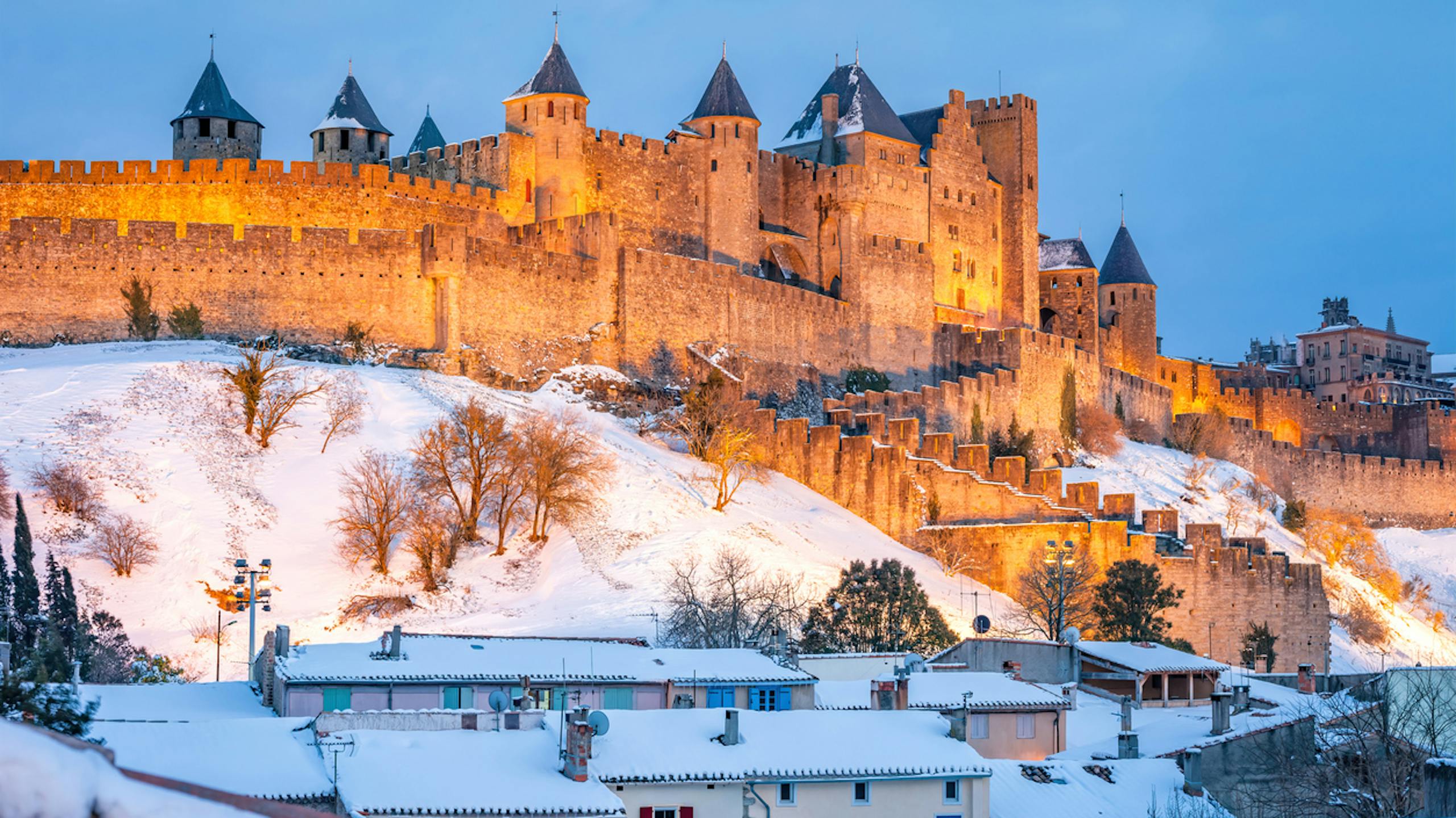 Cité médiévale de Carcassonne sous la neige