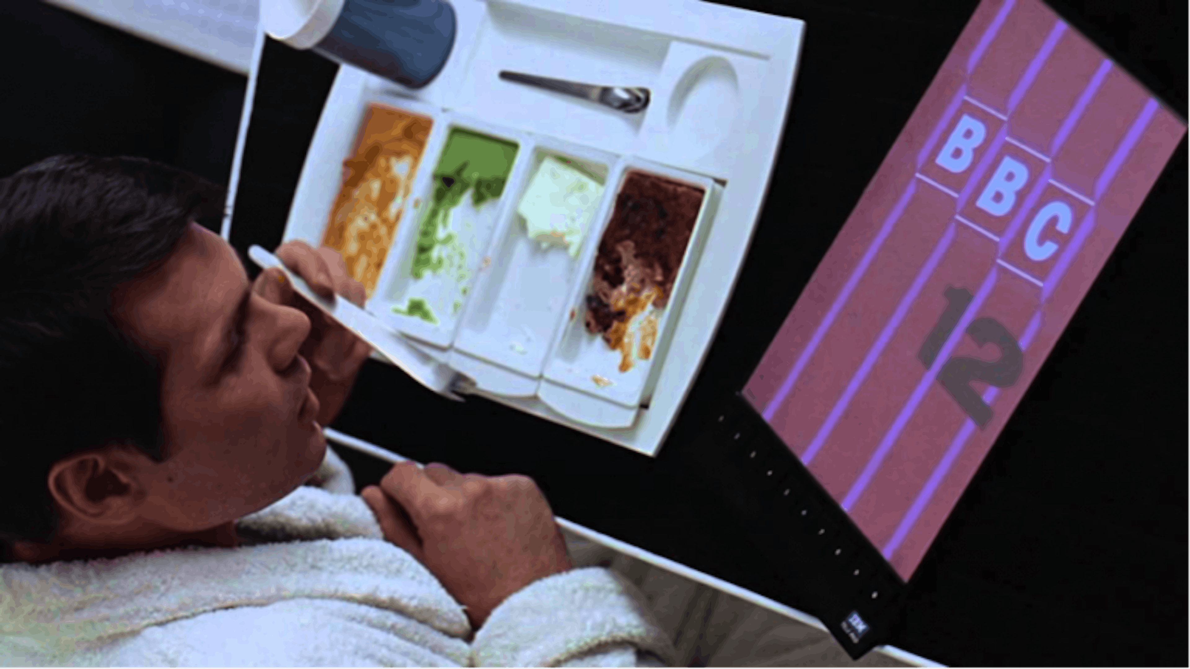 Tasses opalines Fireking vu dans le film 2001, l'Odyssée de l'espace de Stanley Kubrick