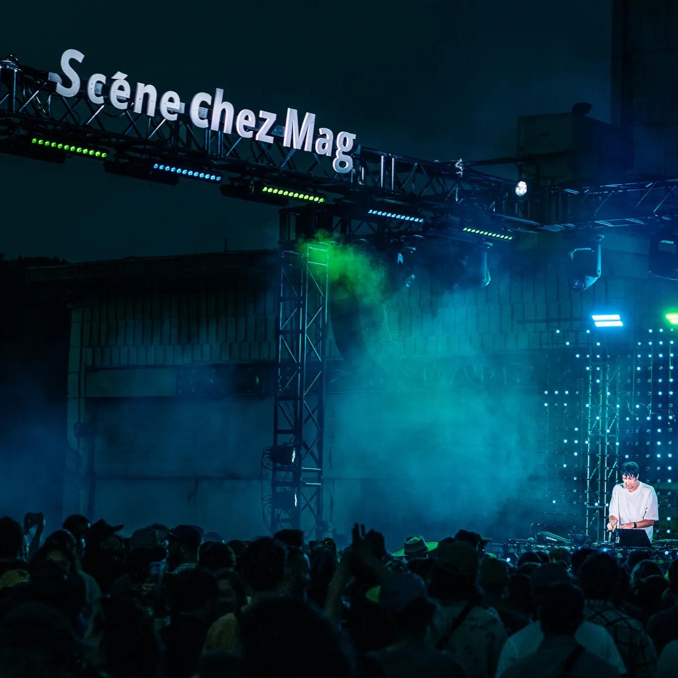 Scène Chez Mag à la bétonnière