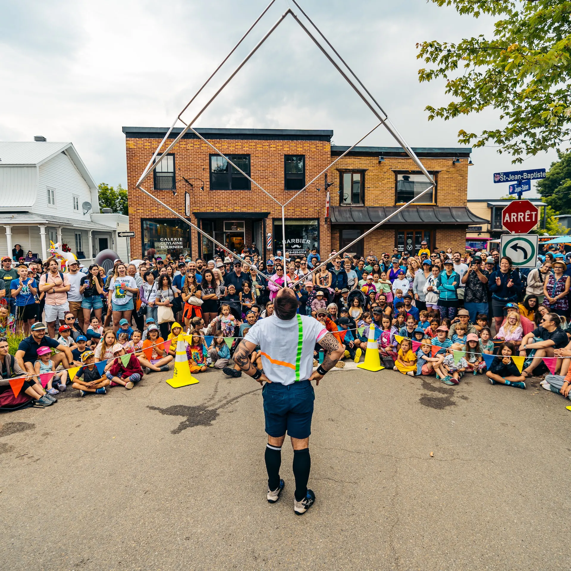 Rue Festive Benjamin Moore