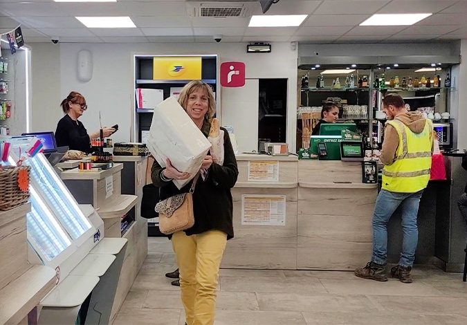 1er buraliste dans l’Hérault, "Le Grand Large", situé à Sérignan, propose les services de La Poste au sein de son commerce.