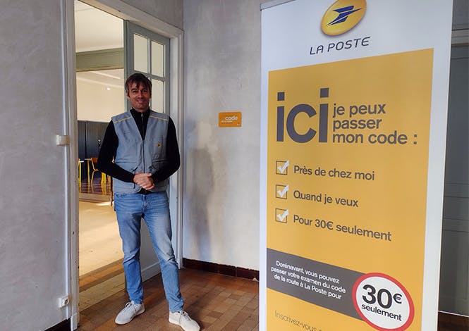 Hauts-de-France : plus de 54 sites postaux sont habilités à l’accueil des candidats à l’examen théorique général (ETG) du code auto, moto et bateau