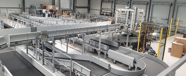 D'une surface de 7 600 M2, la plateforme multiflux d'Argonay représente un investissement de 19 millions d'euros
