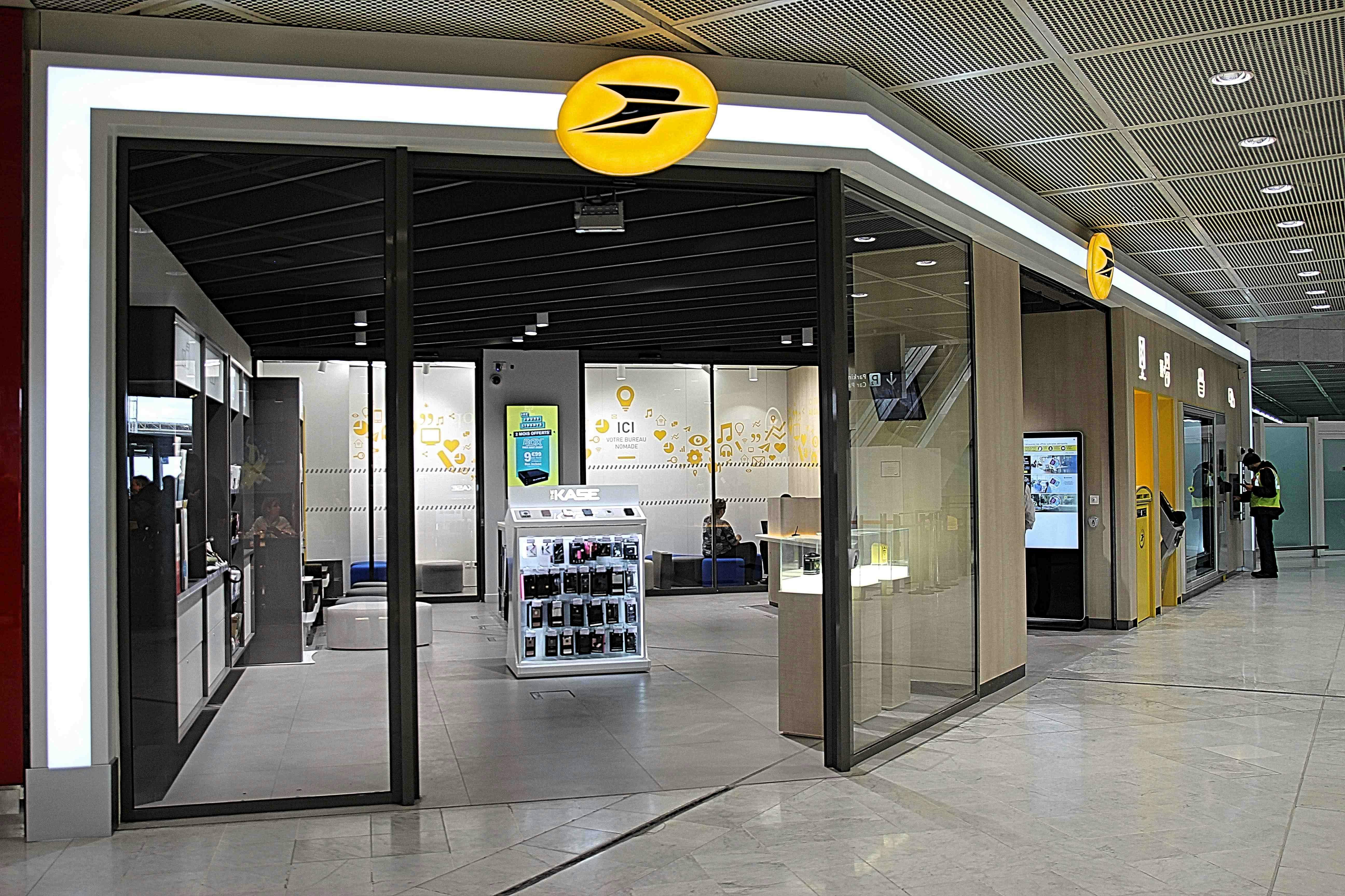 Aéroports Paris : bureaux de poste innovants | Le Groupe ...