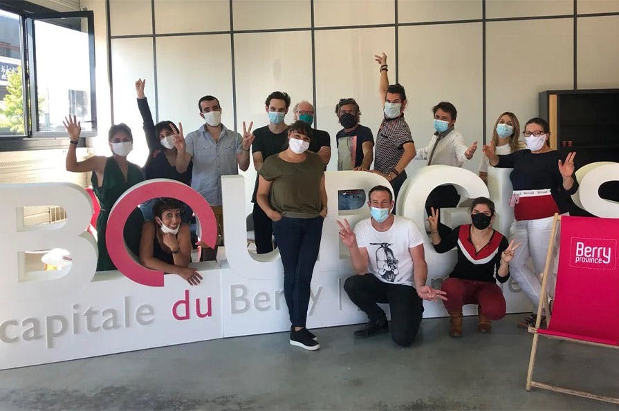 Les 10 porteurs de projets bénéficient d'un accompagnement avant, pendant et après leur campagne