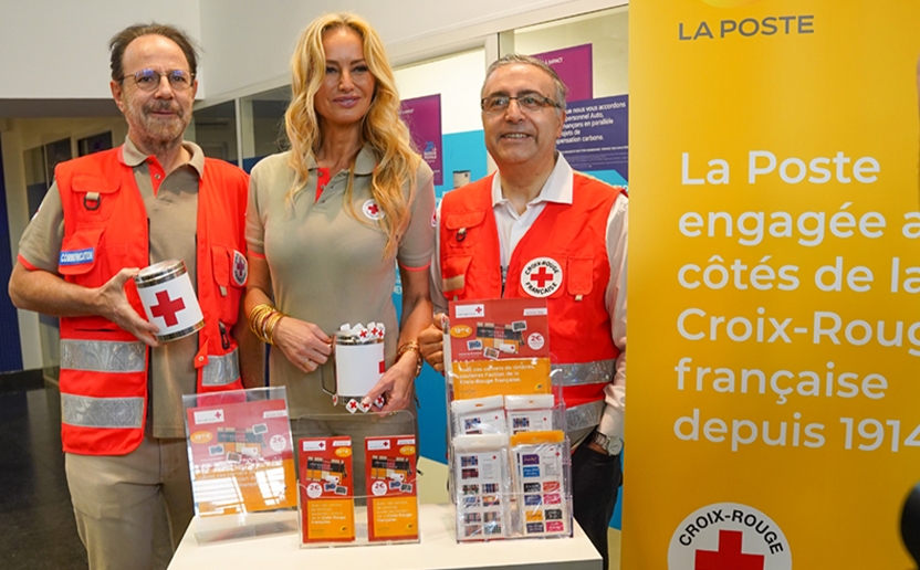 Adriana Karembeu et Marc Levy, le nouveau duo d’ambassadeurs de La Croix-Rouge française.
