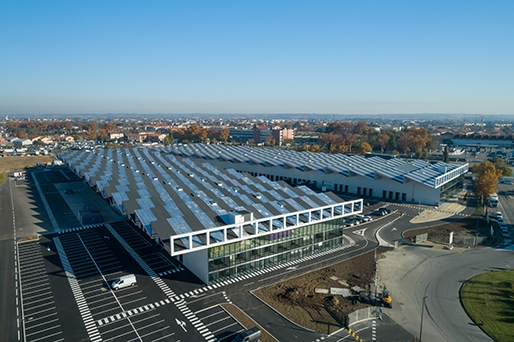 Les 2 bâtiments qui composent la plateforme Toulouse Logistique Urbaine sont désormais opérationnels sur la zone de Fondeyre.