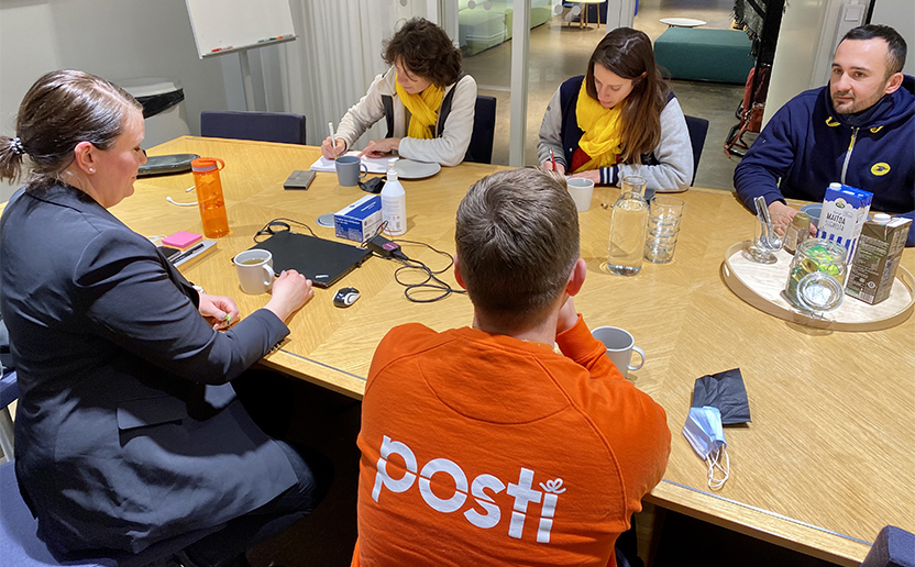 Une postière normande au salon Slush d’Helsinki La Poste Groupe