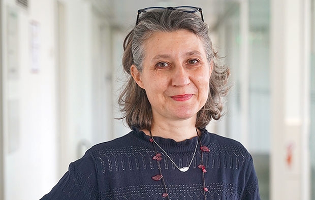 Emmanuelle Besson, Responsable reporting extra-financier et relation agences de notation