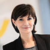 Valérie Decaux, directrice générale adjointe en charge des ressources humaines du groupe La Poste