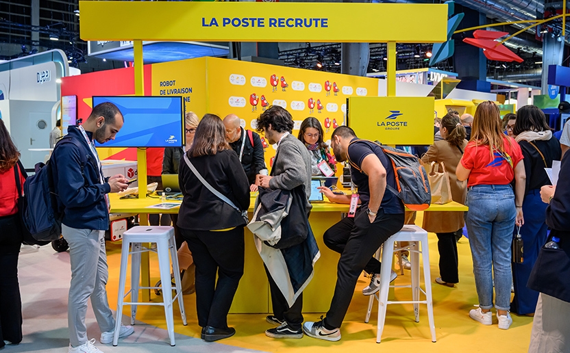 stand laposte recrute