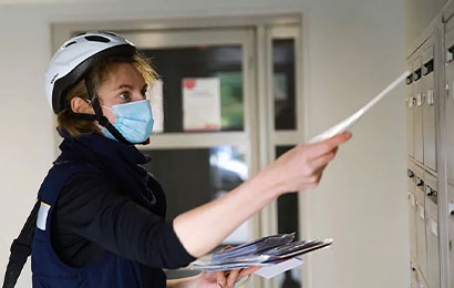 COVID-19 : La Poste présente son plan de déconfinement