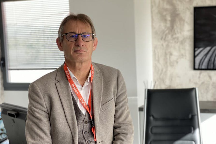 Bruno Méline, dirigeant et co-fondateur de Diadom, au sein de ses locaux