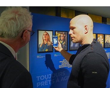 exposition des portraits des postiers méritants 2022 en réalité augmentée