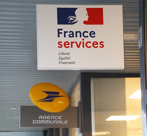 logo france services et agence communale