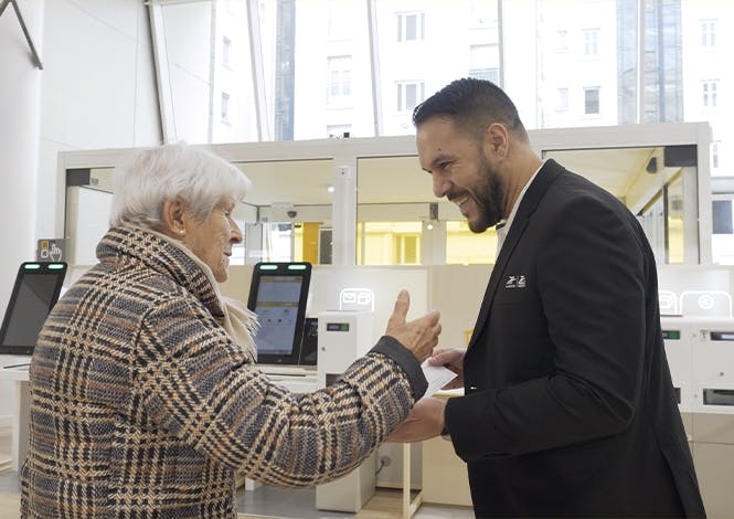 Le bureau de poste nouvelle génération de Villeurbanne propose un service à la fois universel et personnalisé.