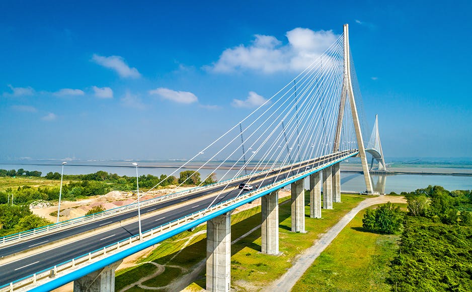 La rénovation du pont de Normandie sera partiellement assurée par un prêt de La Banque Postale.