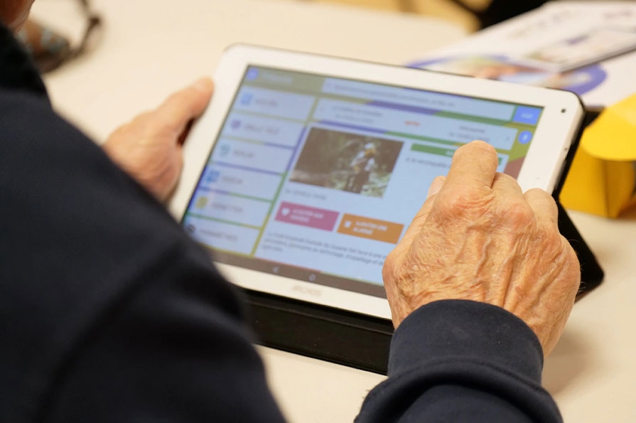 Ardoiz : La tablette numérique adaptée aux seniors et facilitant l'inclusion numérique