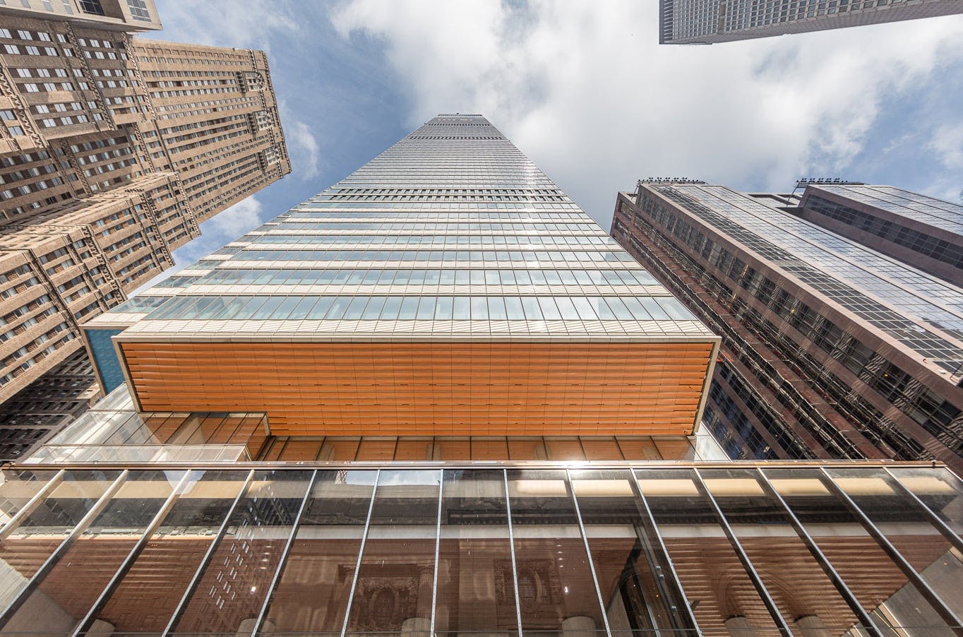 Le Pavillon Exterior