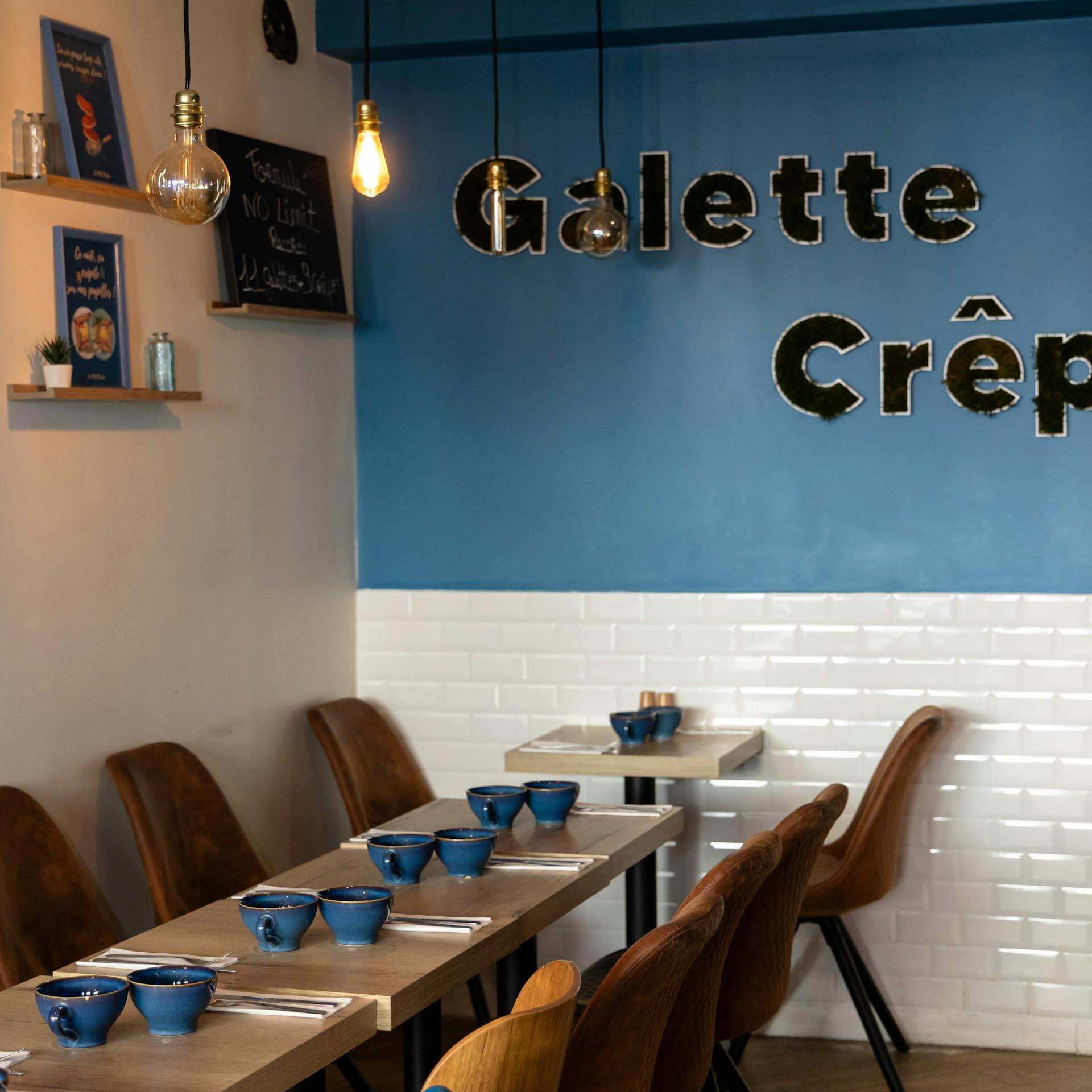 Le P'tit Breton Lorette salle