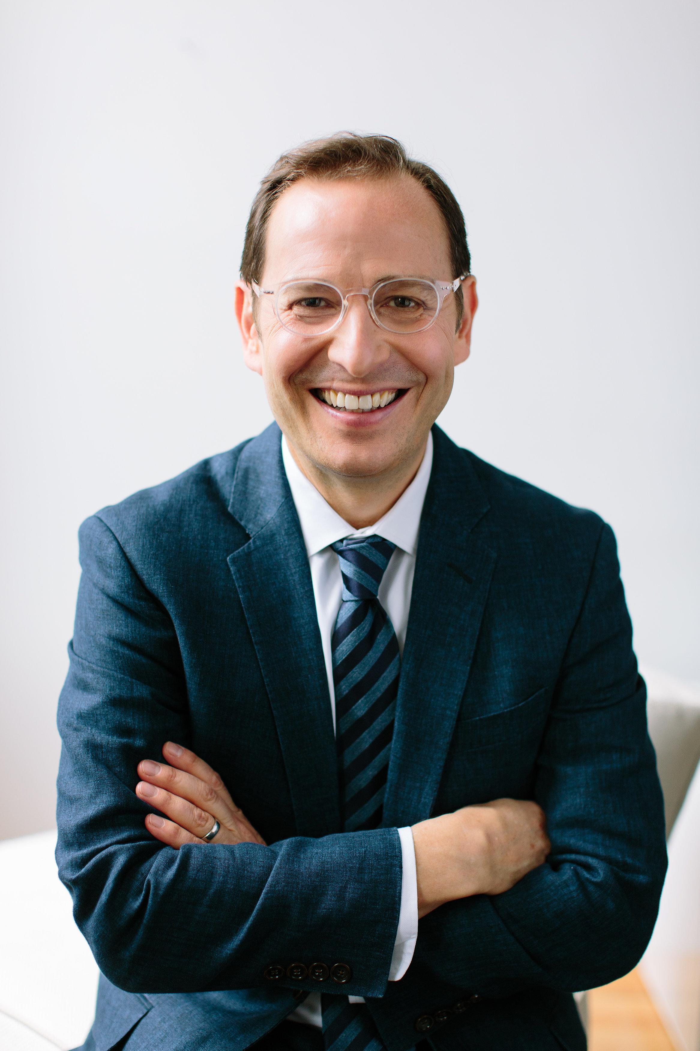 Photo of Robert Bank