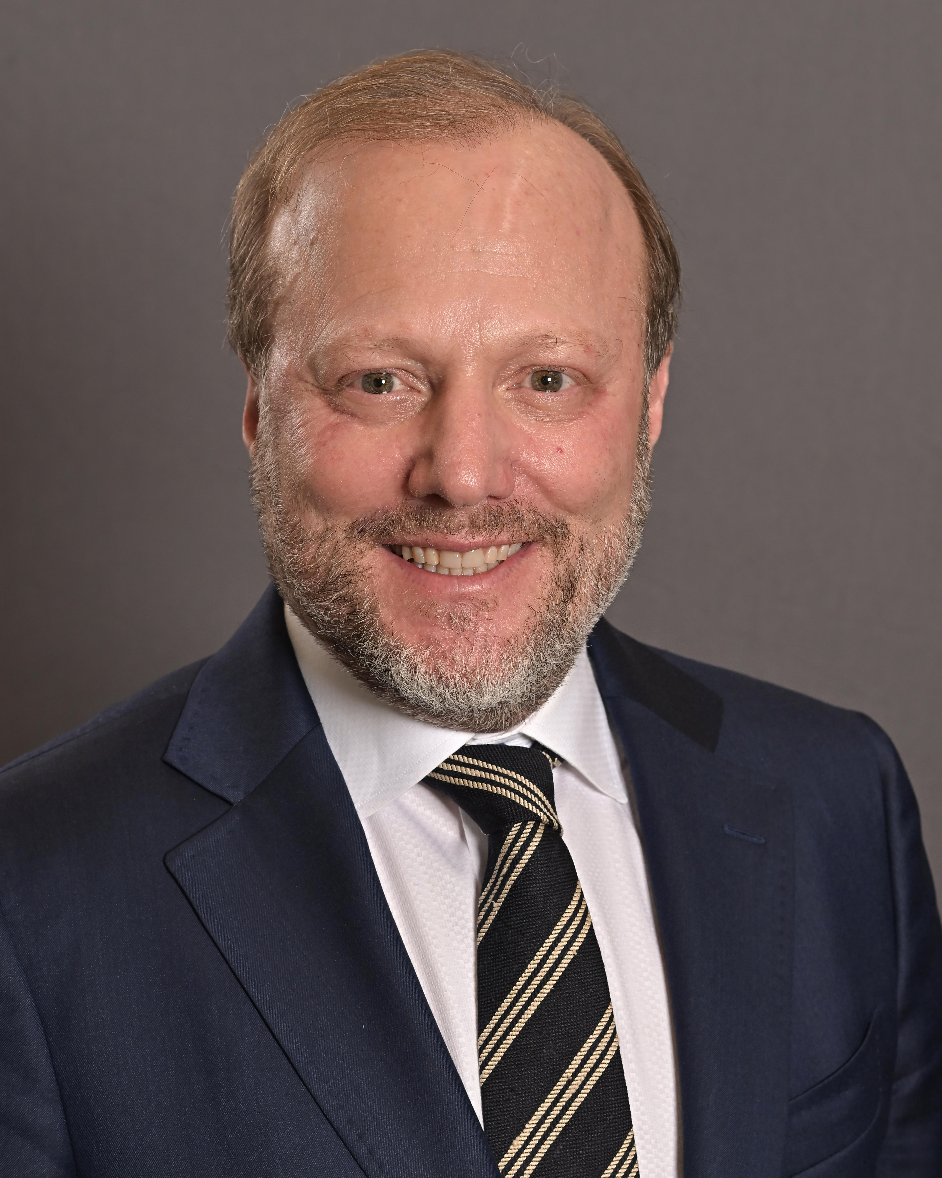 Photo of Scott Kaufman