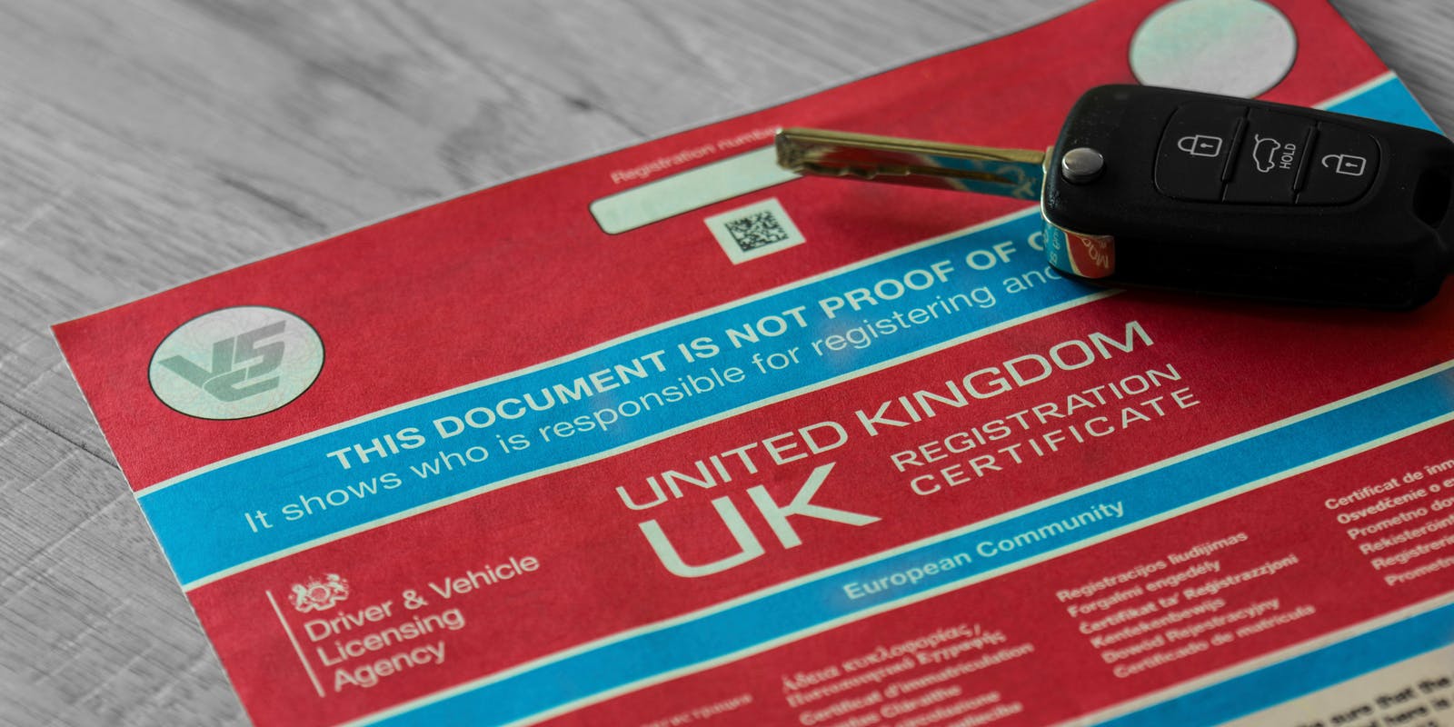 Who Is The Registered Keeper Of A Lease Car?