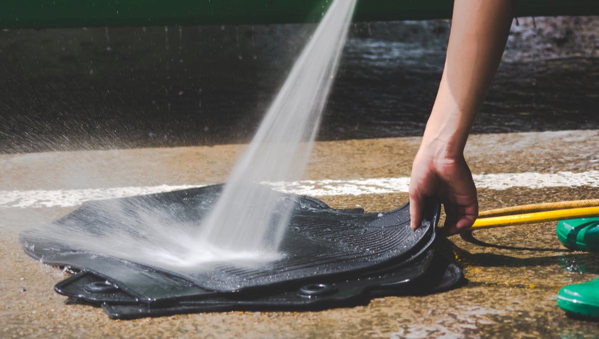 The Best Way to Clean Your Car Mats