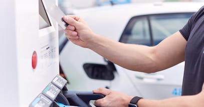 How Do You Pay For Electric Car Charging?