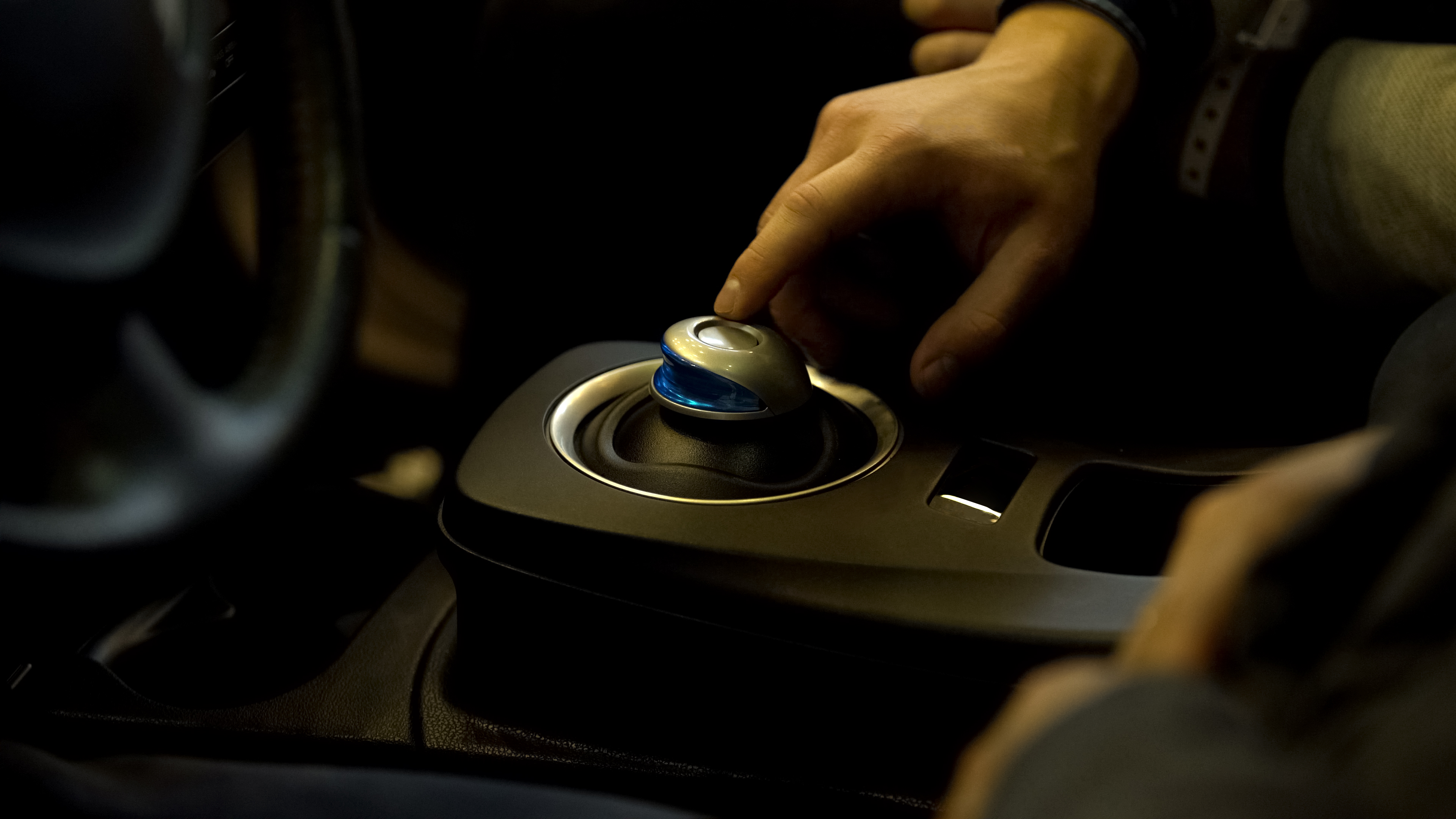 Are All Electric Cars Automatic And Do They Have Gears?
