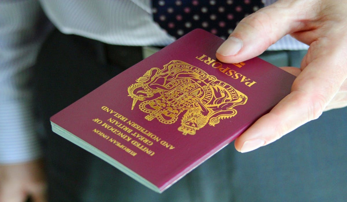 passport as photographic id for personal car leasing
