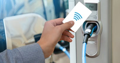 What is an RFID Electric Car Charging Card and How Do You Use One?
