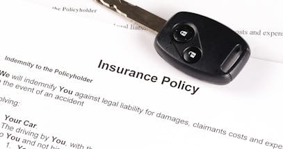 Do Lease Cars Include Insurance?
